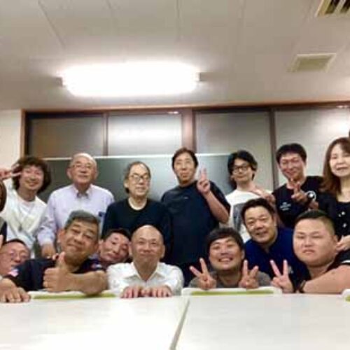 「近況報告例会～個性あふれる味とスピーチ」呉中央地区会
